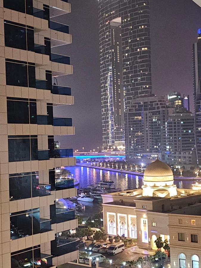 Appartement Freshlook 2 Bhk In Marina 707